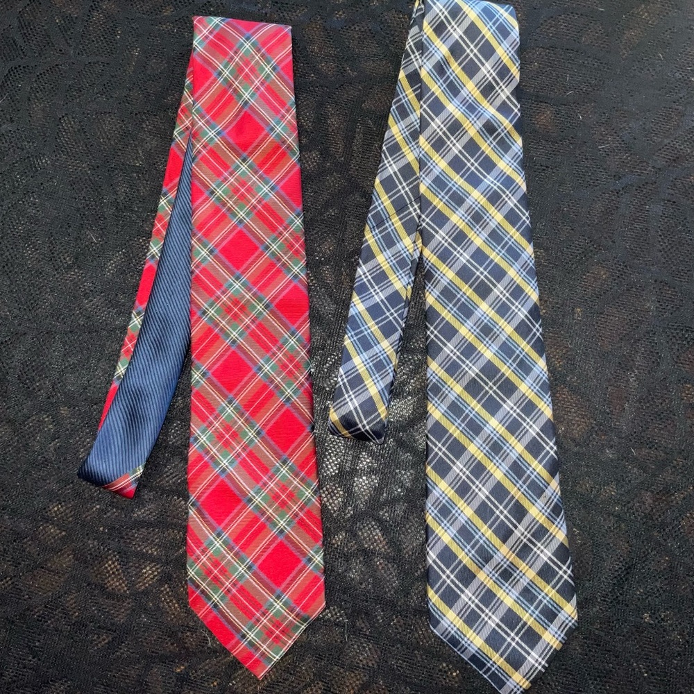 Ties set of 2 (Tommy Hilfiger, Chaps)